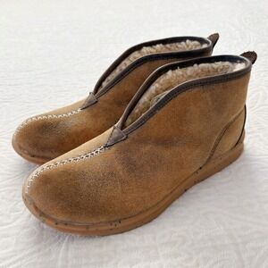 Danner Women's Pilgrim Shearling-Lined‎ Moccasins, Sz 7
